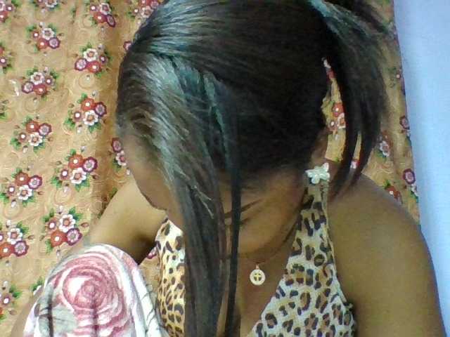 Elysa7 live cam on BongaCams
