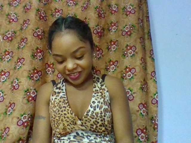 Elysa7 live cam on BongaCams