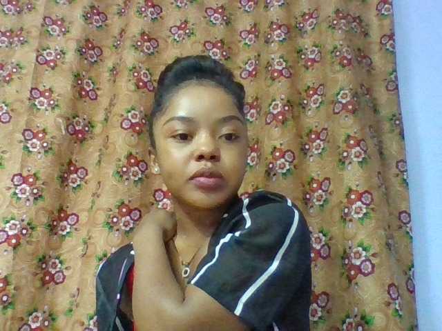 Elysa7 live cam on BongaCams