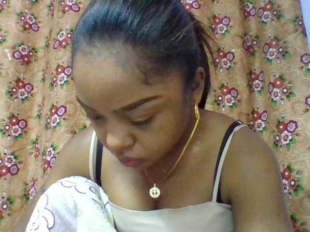Elysa7 live cam on BongaCams