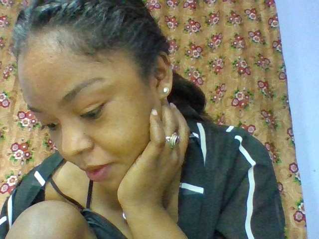 Elysa7 live cam on BongaCams