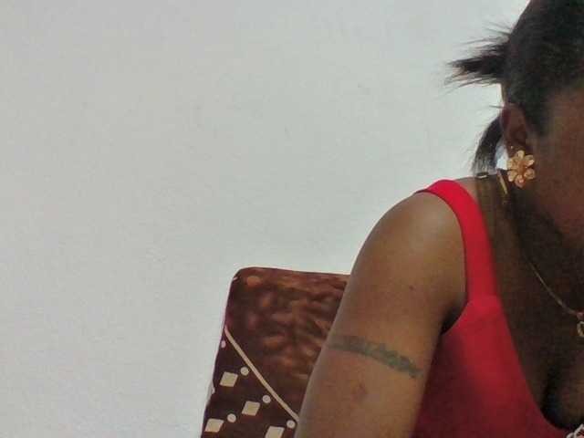 Elysa7 live cam on BongaCams