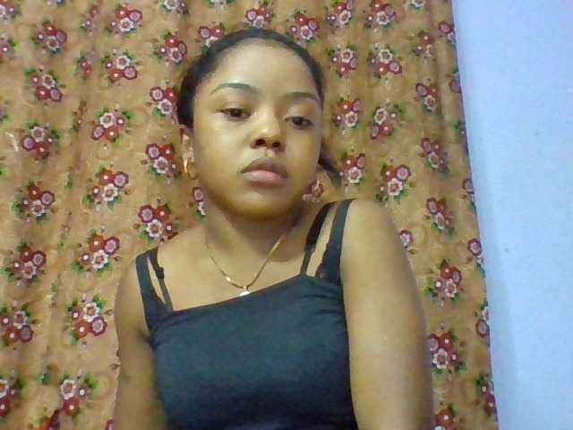 Elysa7 live cam on BongaCams