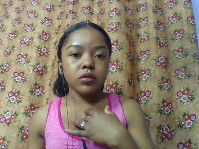Elysa7 live cam on BongaCams