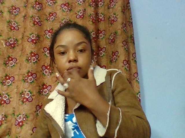Elysa7 live cam on BongaCams