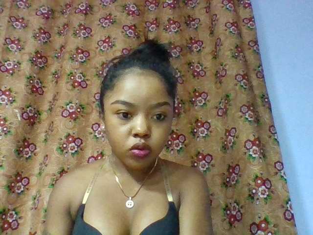 Elysa7 live webcam show
