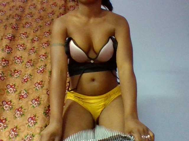 Elysa7 live cam on BongaCams