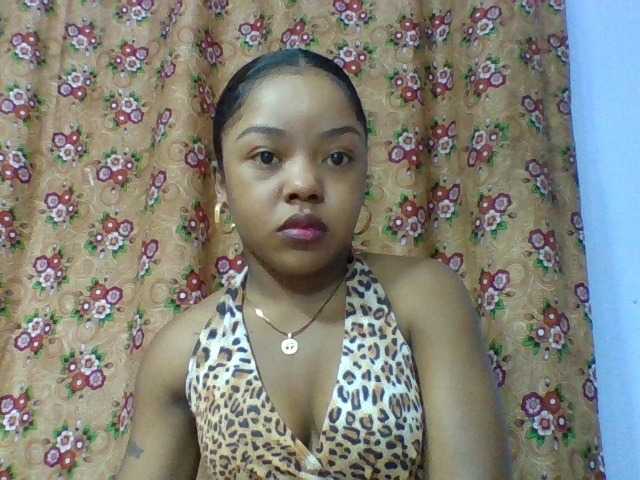 Elysa7 live cam on BongaCams