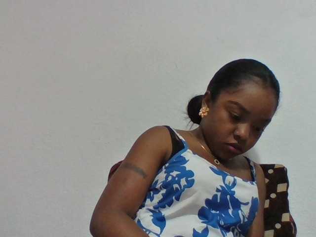 Elysa7 live cam on BongaCams