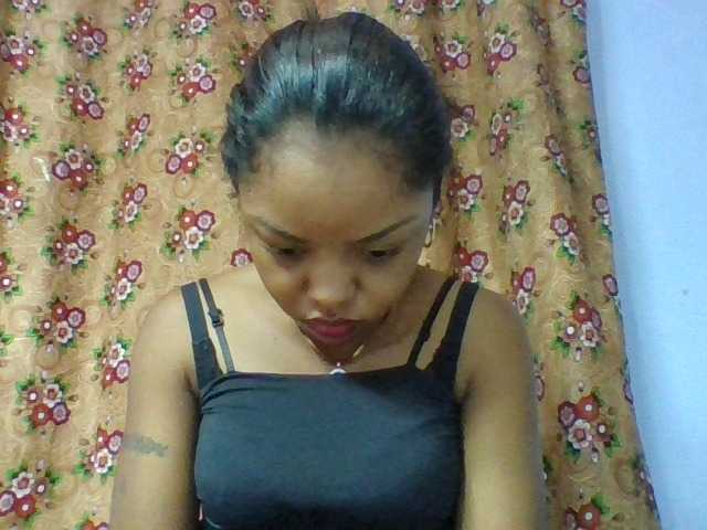 Elysa7 live cam on BongaCams