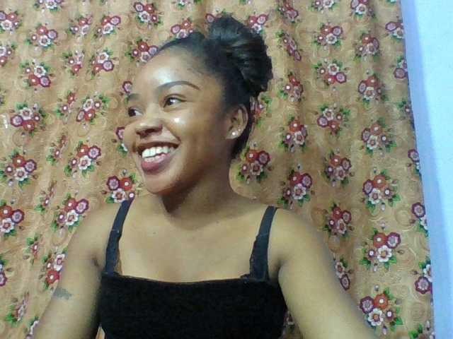 Elysa7 live cam on BongaCams