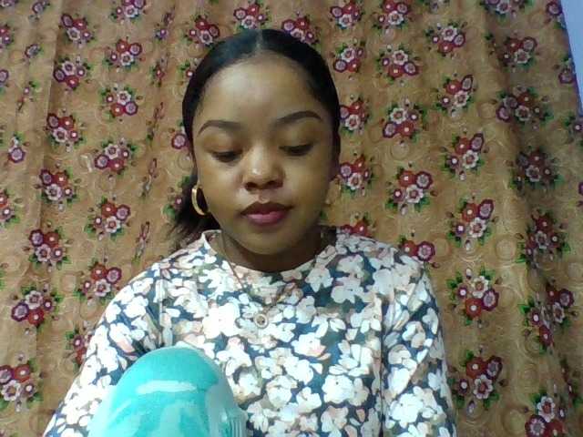 Elysa7 live cam on BongaCams
