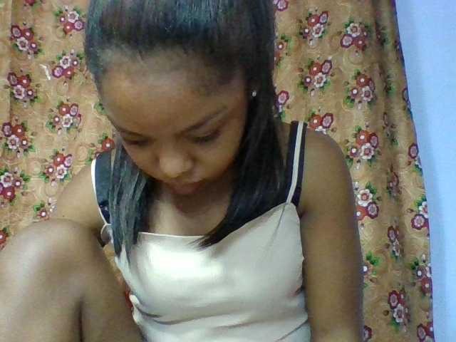 Elysa7 live cam on BongaCams