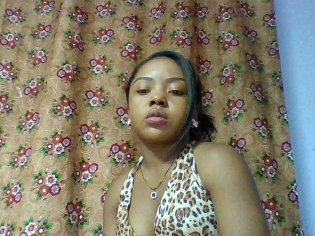 Elysa7 live cam on BongaCams