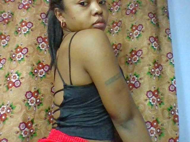 Elysa7 live cam on BongaCams