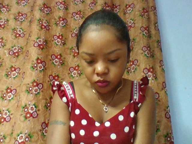 Elysa7 live cam on BongaCams