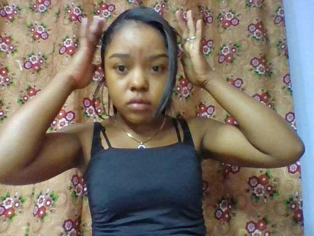 Elysa7 live cam on BongaCams
