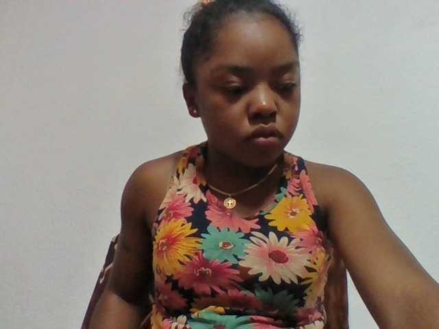 Elysa7 live cam on BongaCams