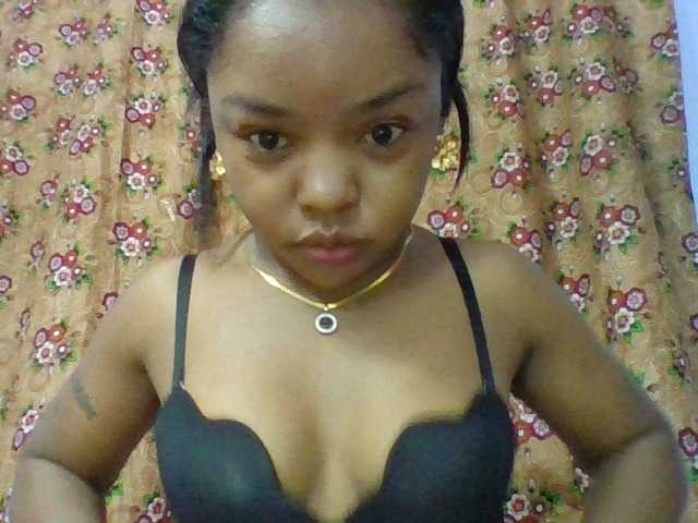Elysa7 live cam on BongaCams