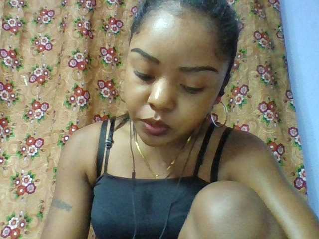 Elysa7 live cam on BongaCams