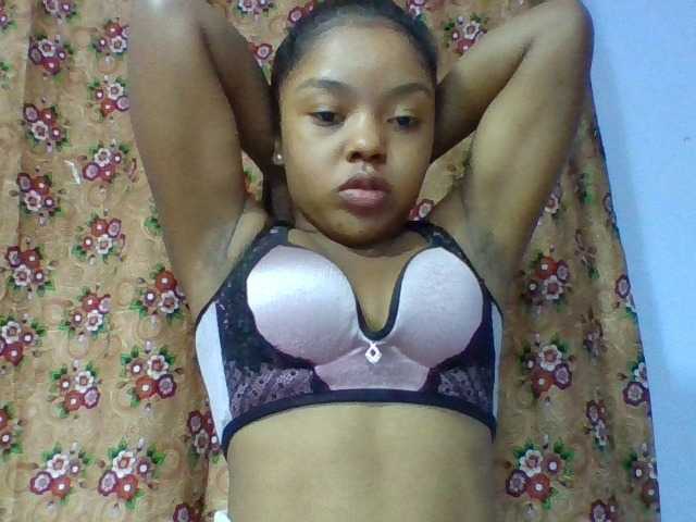 Elysa7 live cam on BongaCams