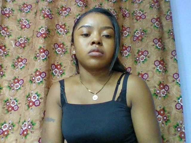 Elysa7 live cam on BongaCams