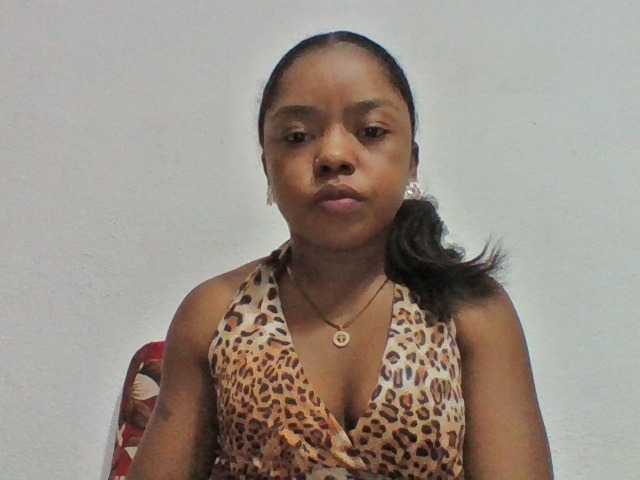 Elysa7 live cam on BongaCams