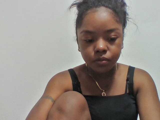 Elysa7 live cam on BongaCams