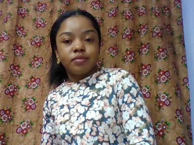 Elysa7 live cam on BongaCams