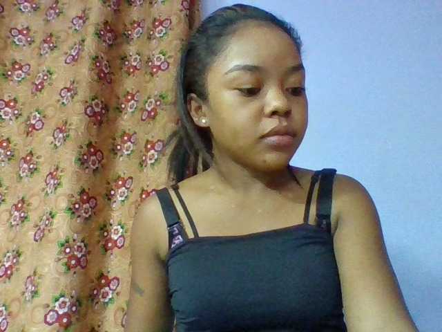 Elysa7 live cam on BongaCams