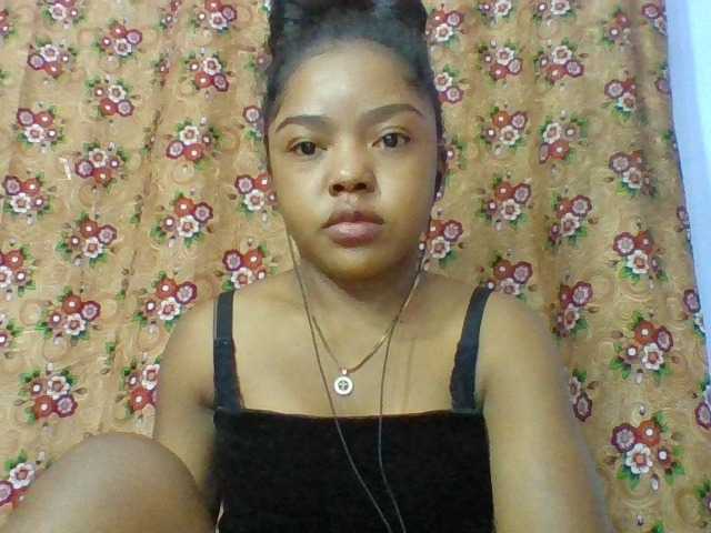 Elysa7 live cam on BongaCams