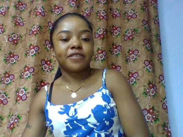 Elysa7 live cam on BongaCams