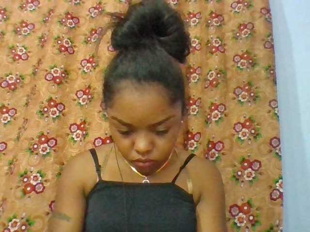 Elysa7 live cam on BongaCams