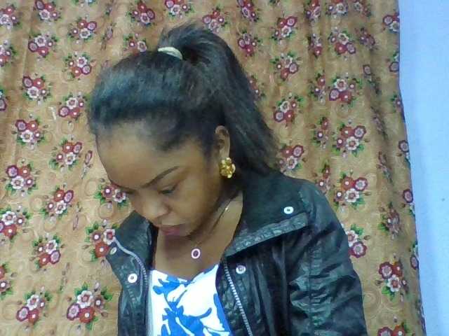 Elysa7 live cam on BongaCams