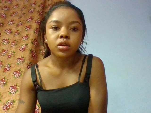 Elysa7 live cam on BongaCams