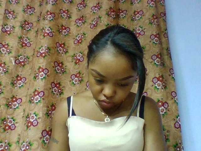 Elysa7 live cam on BongaCams