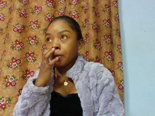 Elysa7 live cam on BongaCams