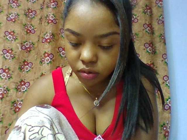 Elysa7 live cam on BongaCams