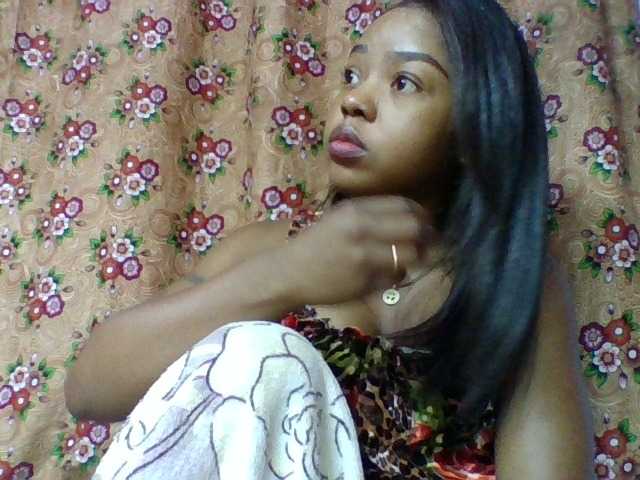 Elysa7 live cam on BongaCams
