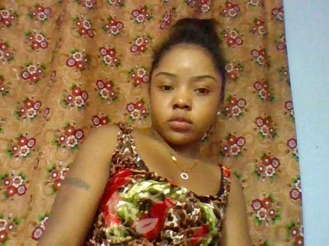 Elysa7 live cam on BongaCams