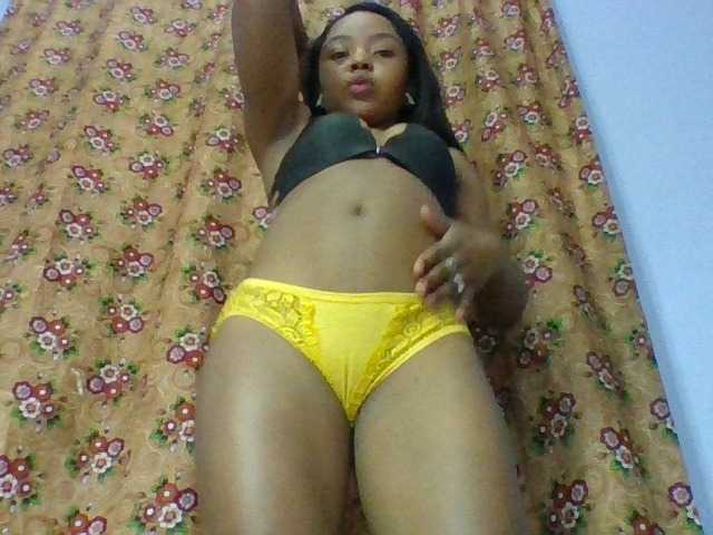 Elysa7 live cam on BongaCams
