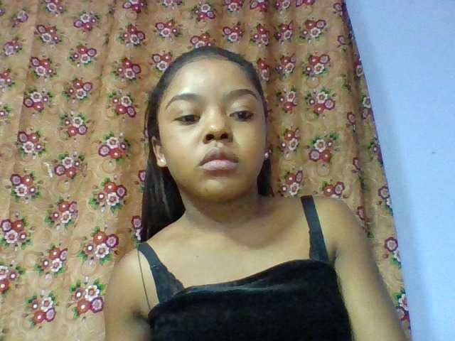 Elysa7 live cam on BongaCams