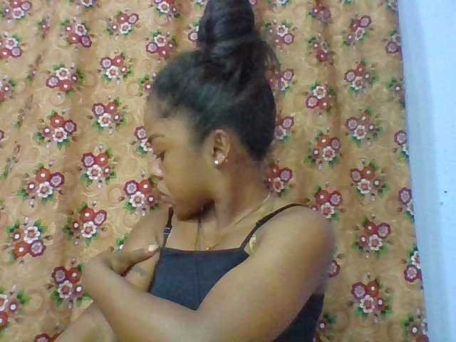 Elysa7 live cam on BongaCams