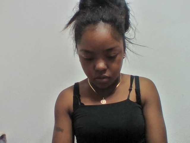 Elysa7 live cam on BongaCams