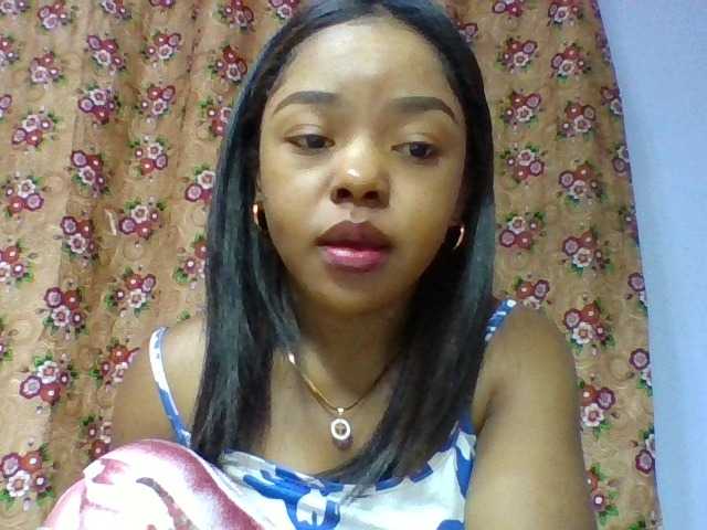 Elysa7 live cam on BongaCams