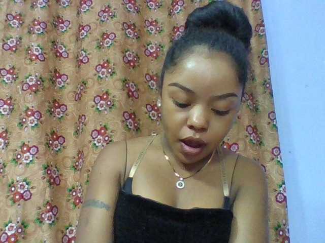 Elysa7 live cam on BongaCams