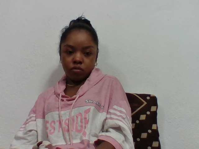 Elysa7 live cam on BongaCams