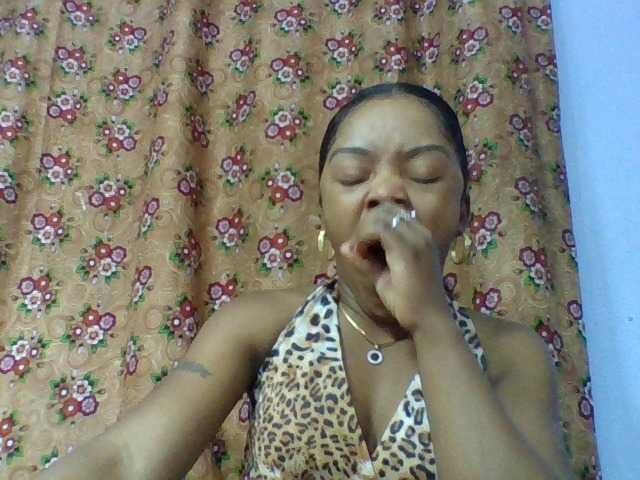 Elysa7 live cam on BongaCams