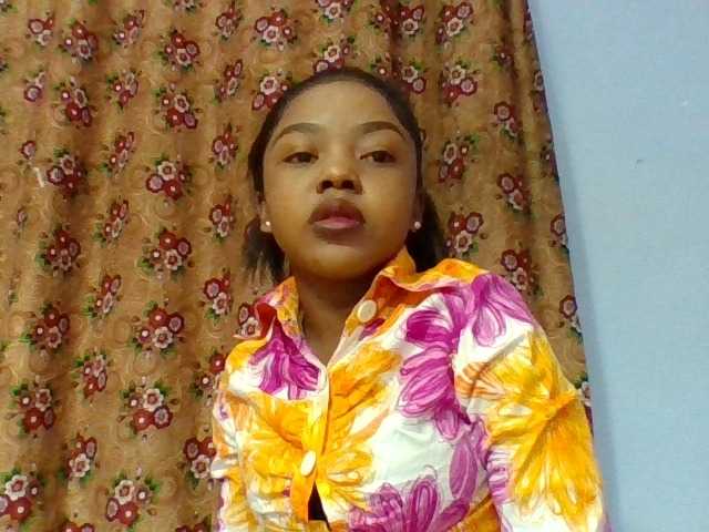 Elysa7 live cam on BongaCams