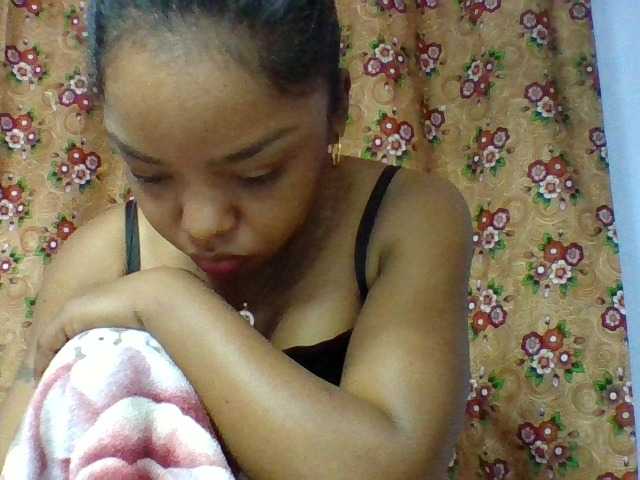 Elysa7 live webcam show